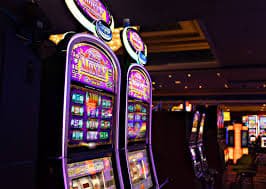 Unduh aplikasi resmi ayucasino untuk taruhan mobile di Indonesia